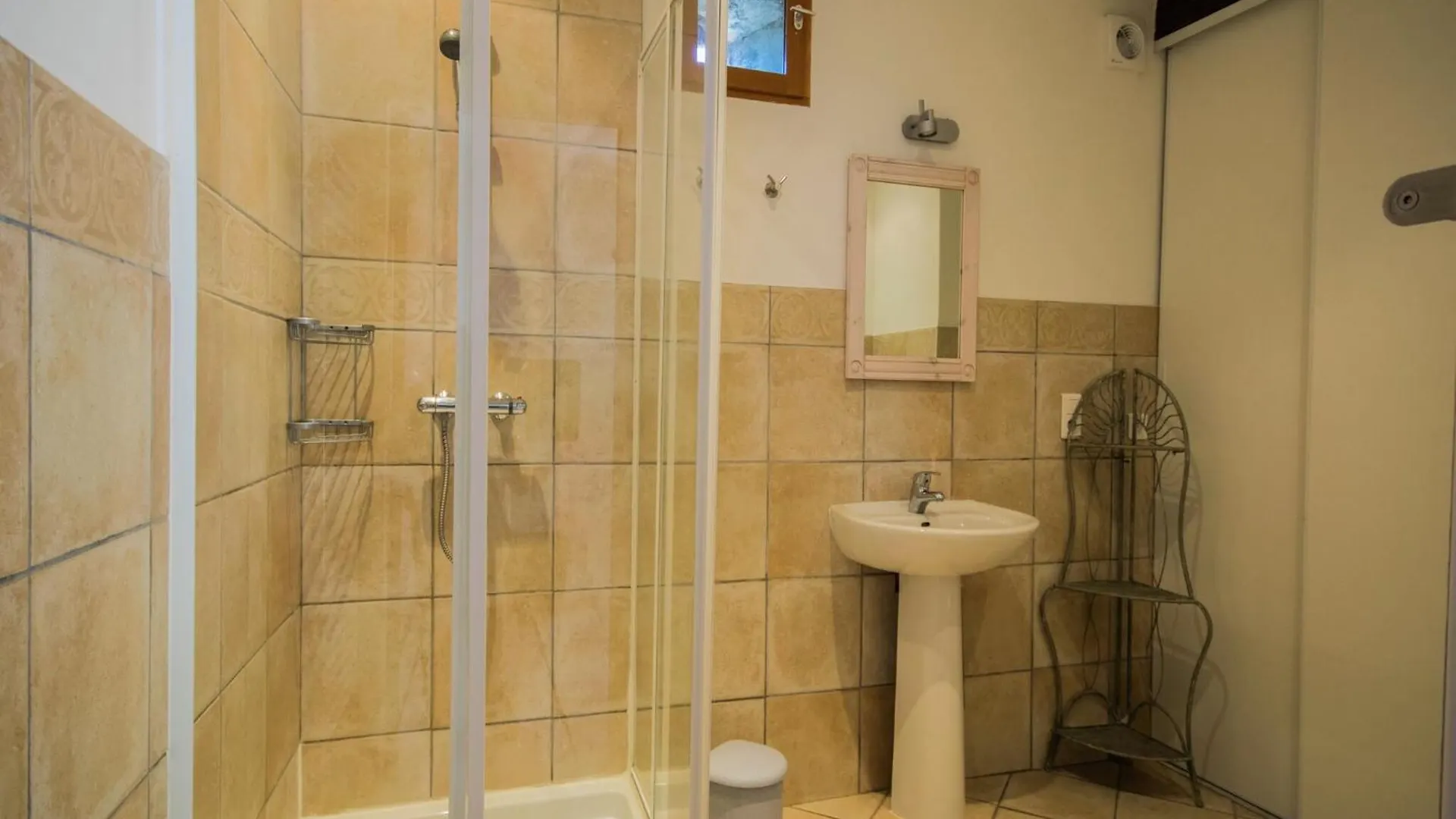 Luxurious Holiday Home With Private Pool, Cleaning Included Buzon