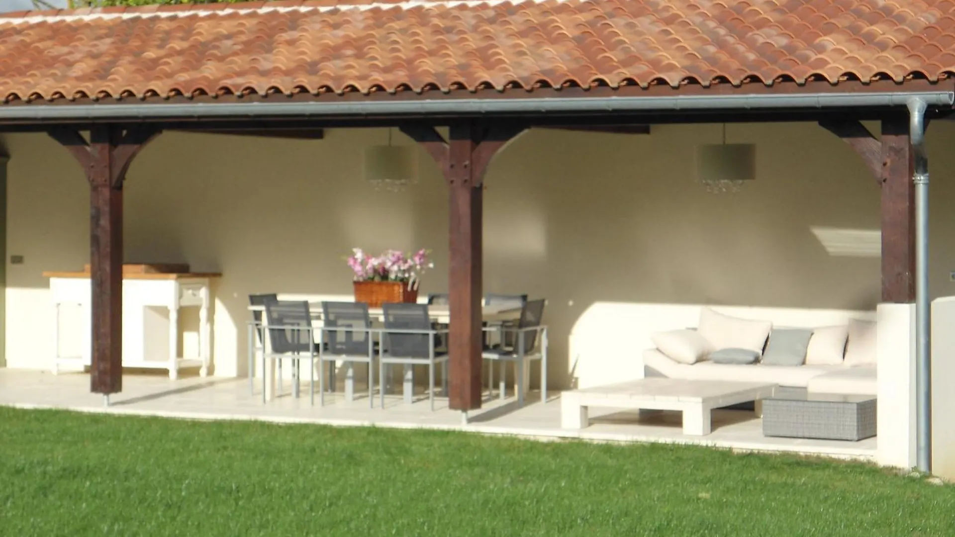Luxurious Holiday Home With Private Pool, Cleaning Included Buzon